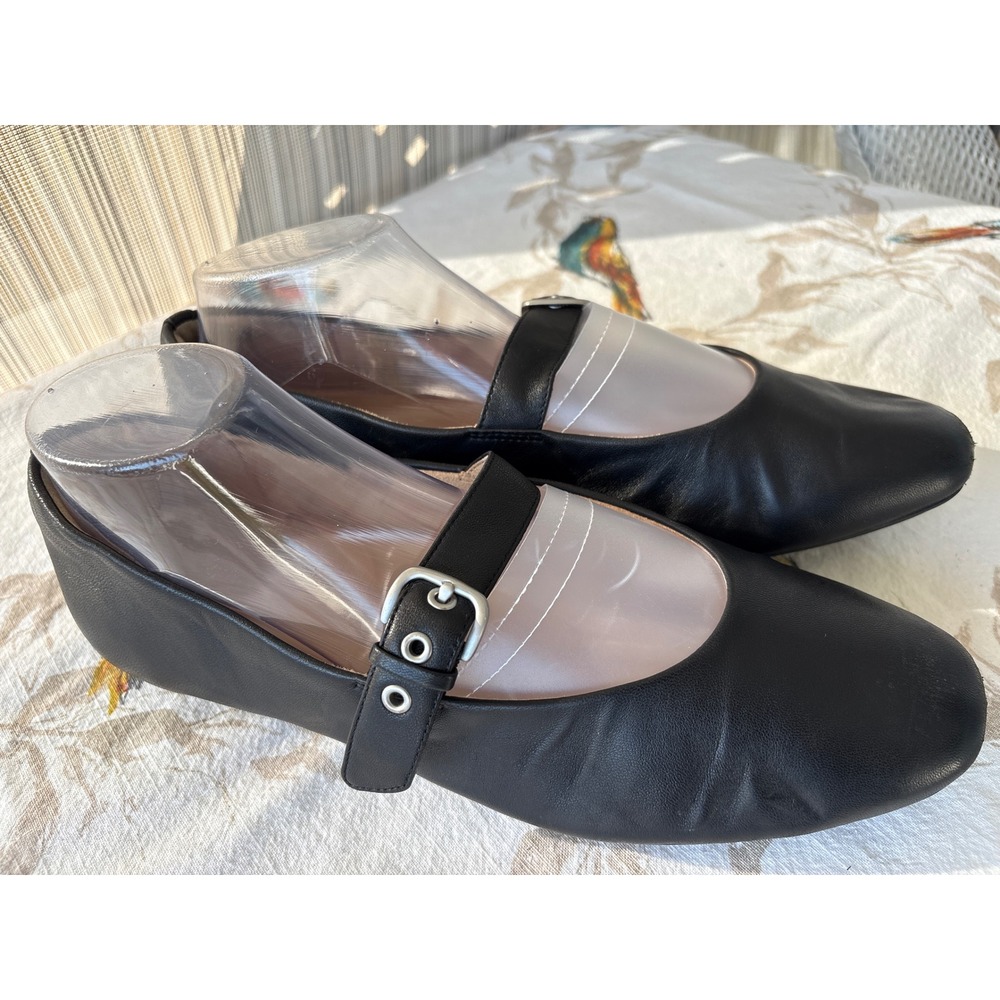 FitFlop Size 9 Allegro Black Leather Mary Jane Flats Buckle Strap Shoes